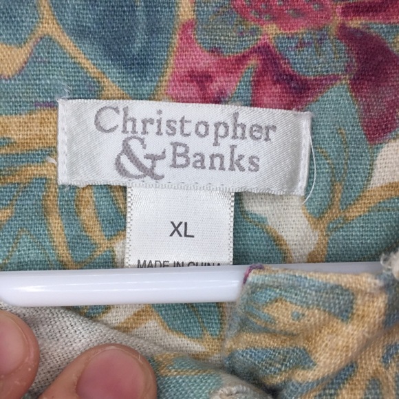 Women’s Floral Light denim jacket - Picture 6 of 6